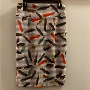 LuLaRoe LLR Cassie - Feather Print - Medium